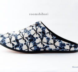 株式会社京都絞美京
京鹿子絞りルームシューズがデビューしました。